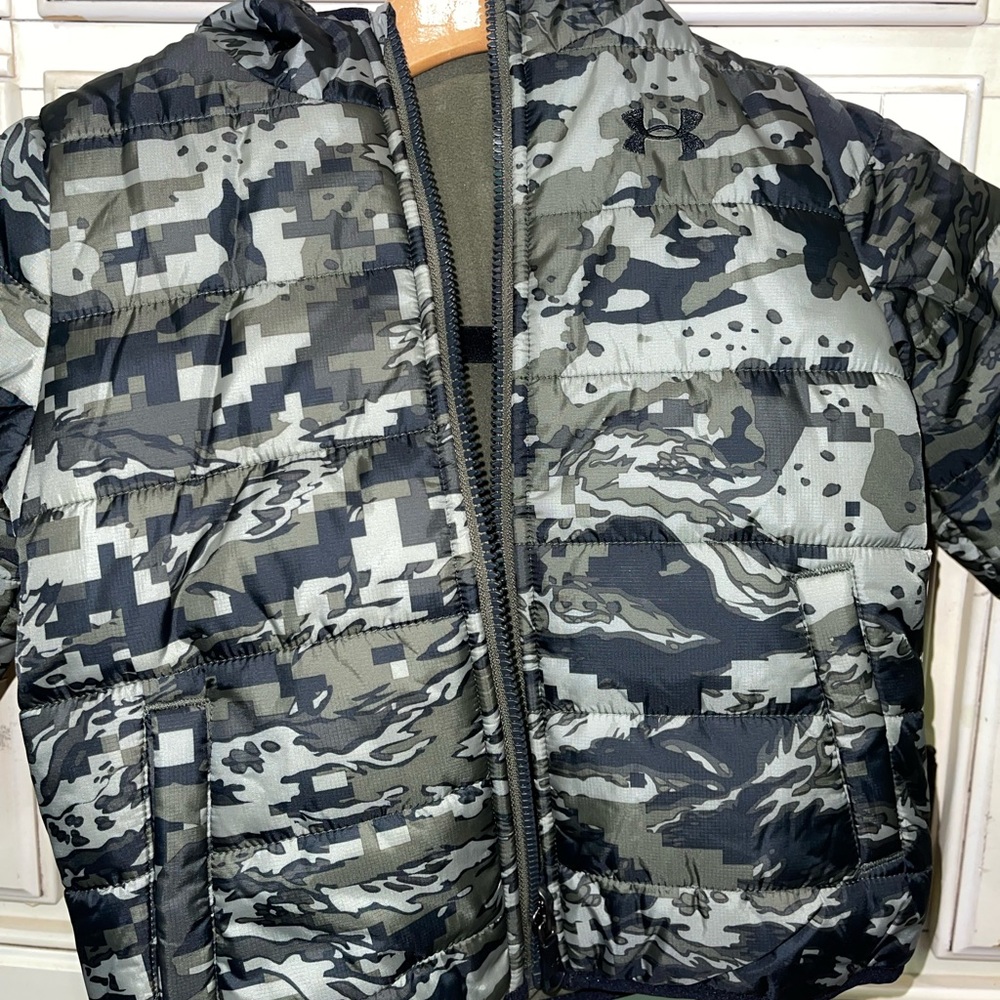 NWT 2t UA jacket